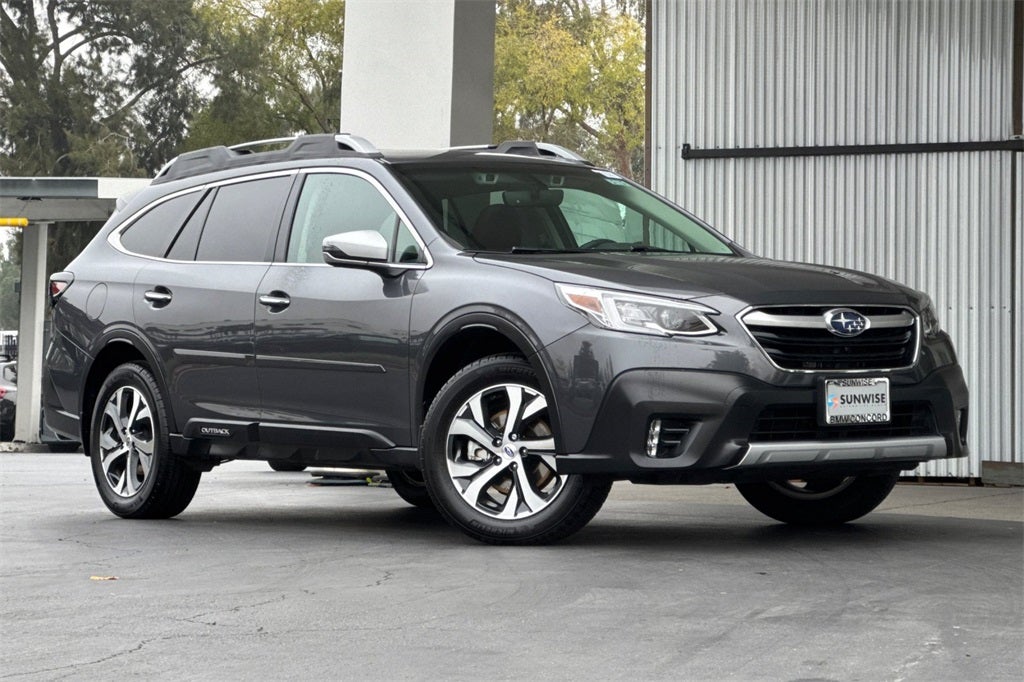 2020 Subaru Outback Touring XT