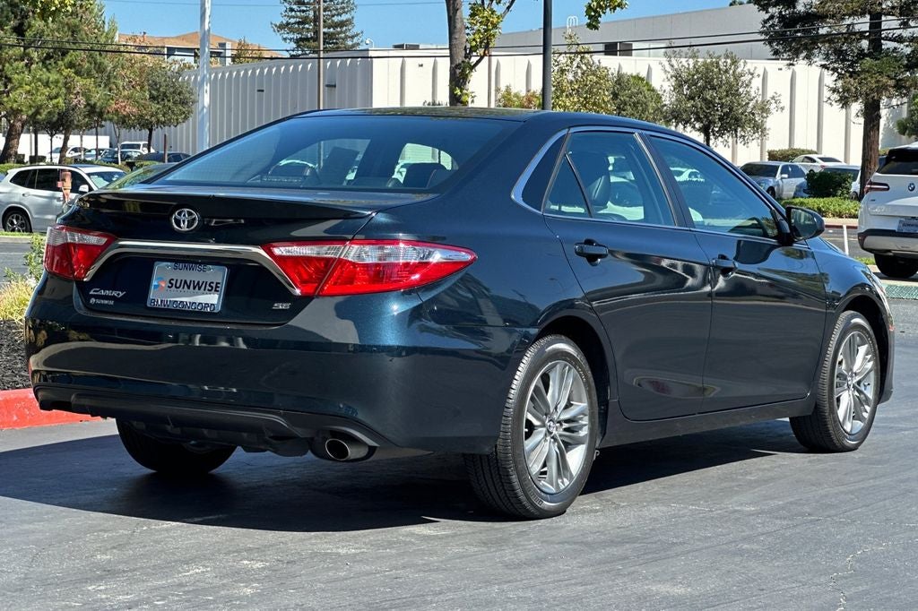 2017 Toyota Camry SE