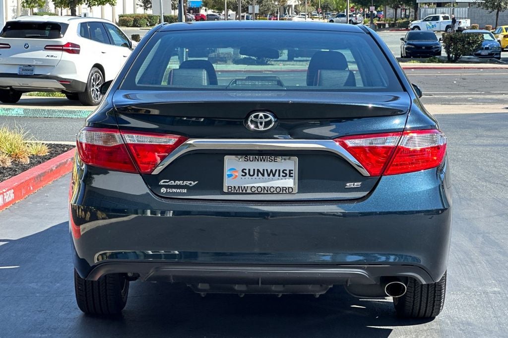 2017 Toyota Camry SE