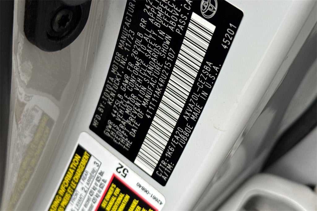 2024 Toyota Camry SE