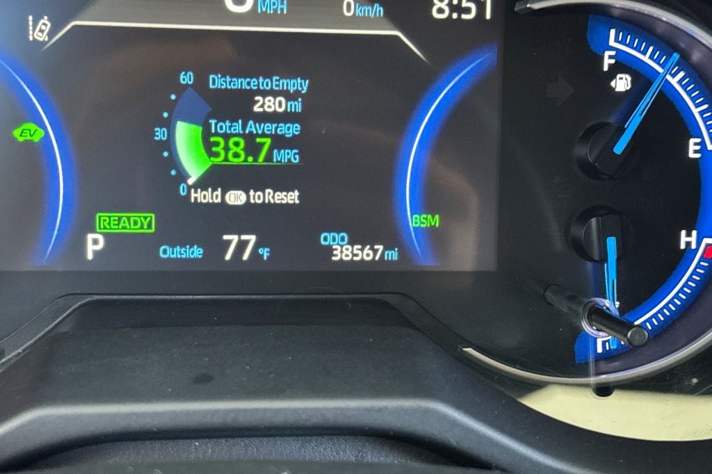 2025 Toyota RAV4 Hybrid LE