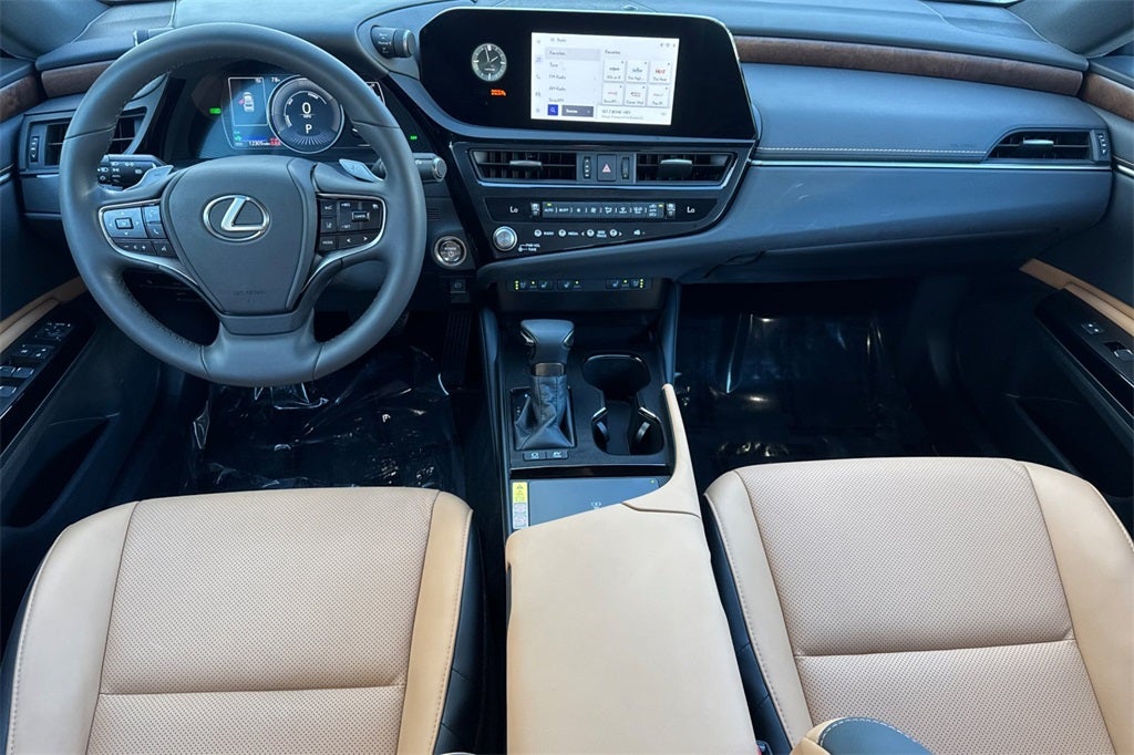 2023 Lexus ES 300h