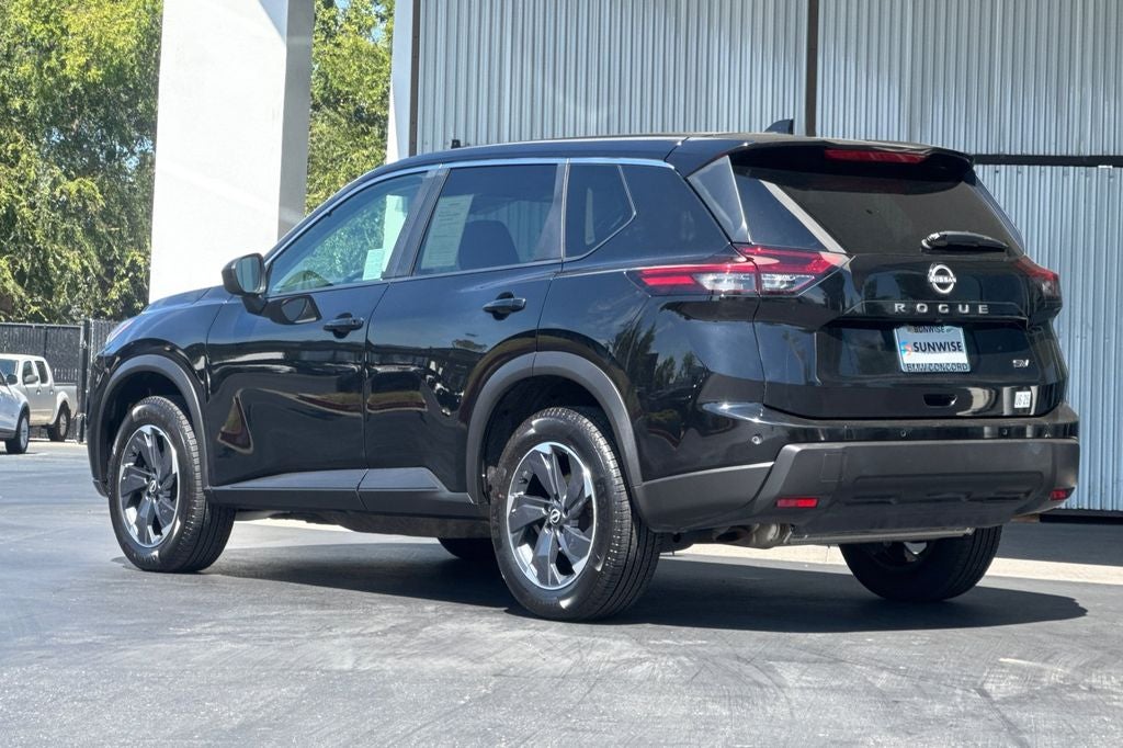 2024 Nissan Rogue SV