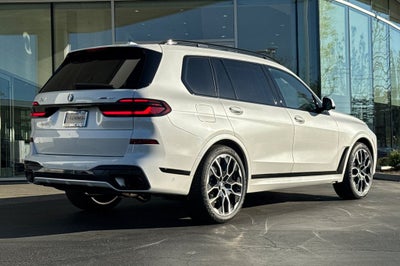 2026 BMW X7 xDrive40i