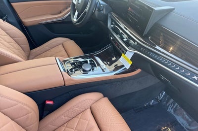 2027 BMW X7 xDrive40i