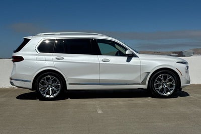 2027 BMW X7 xDrive40i