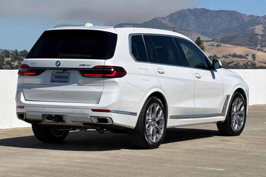 2027 BMW X7 xDrive40i