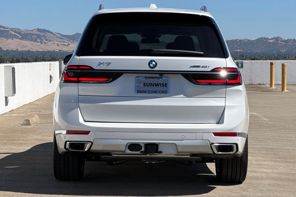 2027 BMW X7 xDrive40i