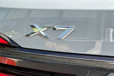 2027 BMW X7 xDrive40i