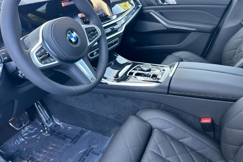 2027 BMW X7 xDrive40i
