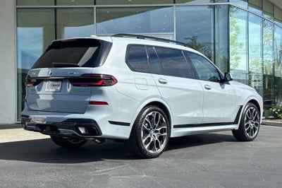 2026 BMW X7 xDrive40i
