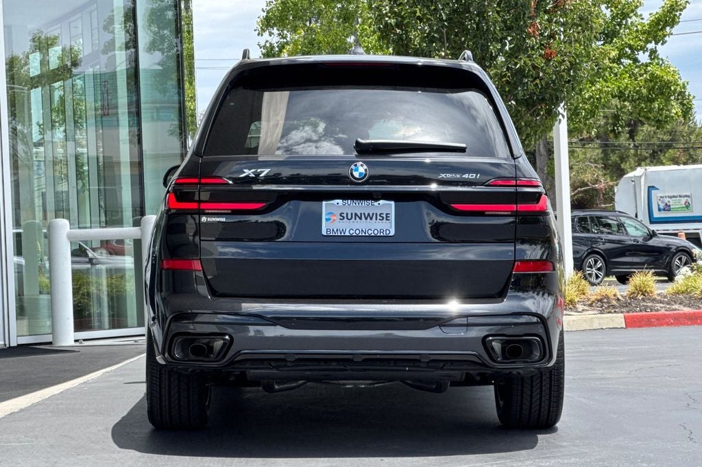 2027 BMW X7 xDrive40i