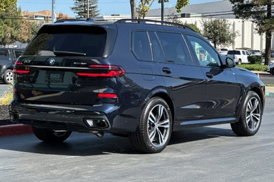 2027 BMW X7 xDrive40i