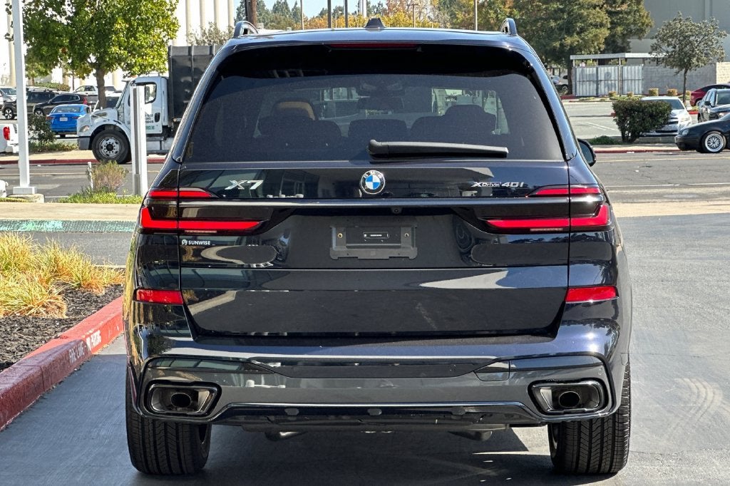 2027 BMW X7 xDrive40i
