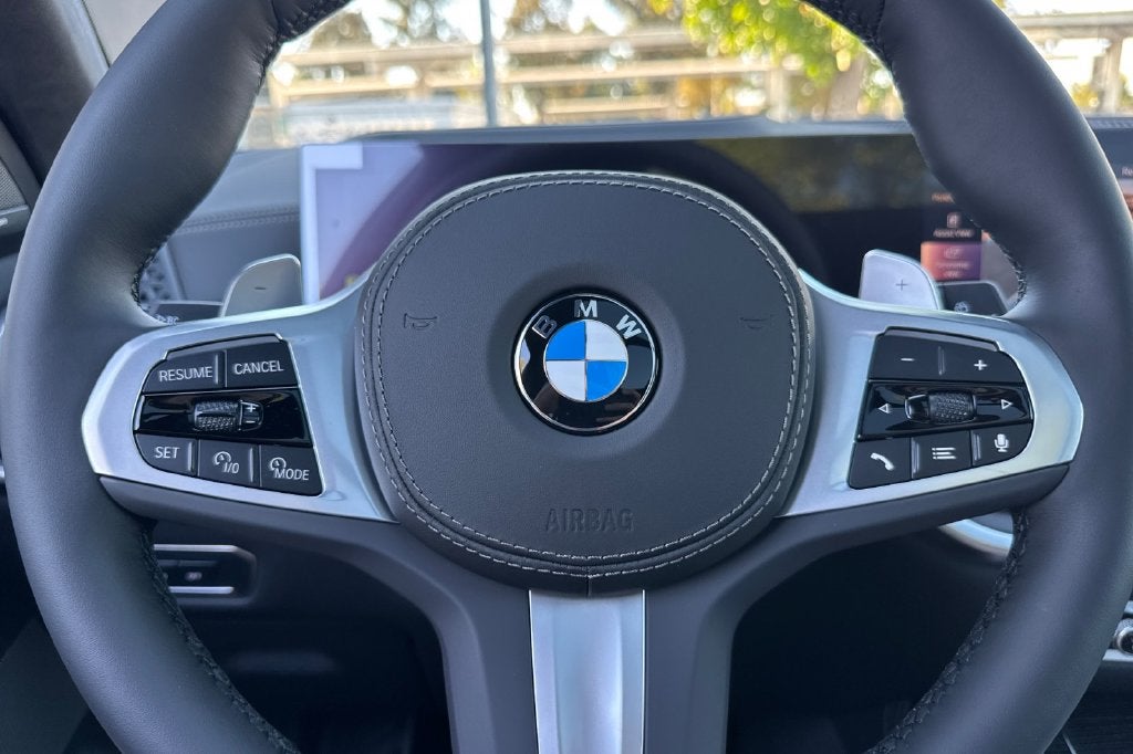2027 BMW X7 xDrive40i