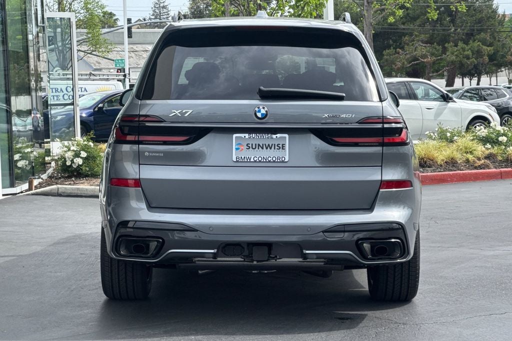 2026 BMW X7 xDrive40i