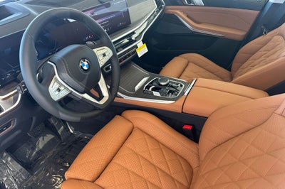 2027 BMW X7 xDrive40i