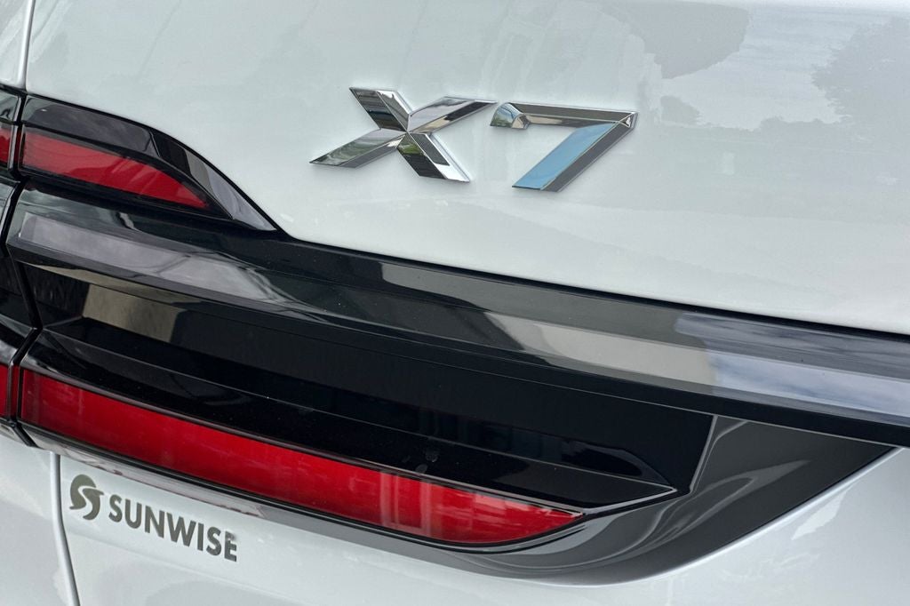 2027 BMW X7 xDrive40i