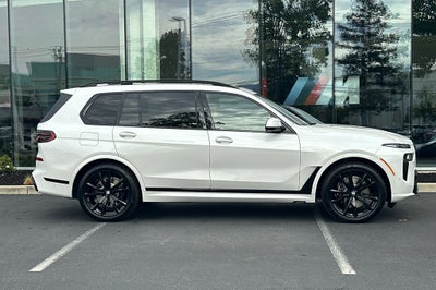 2027 BMW X7 xDrive40i