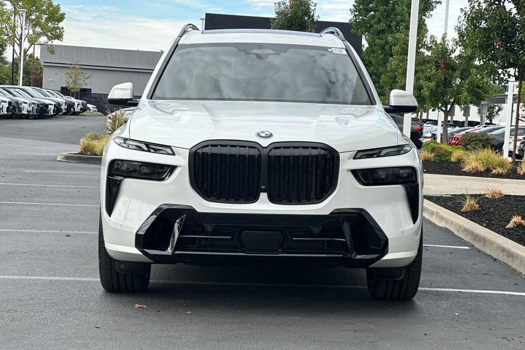 2027 BMW X7 xDrive40i