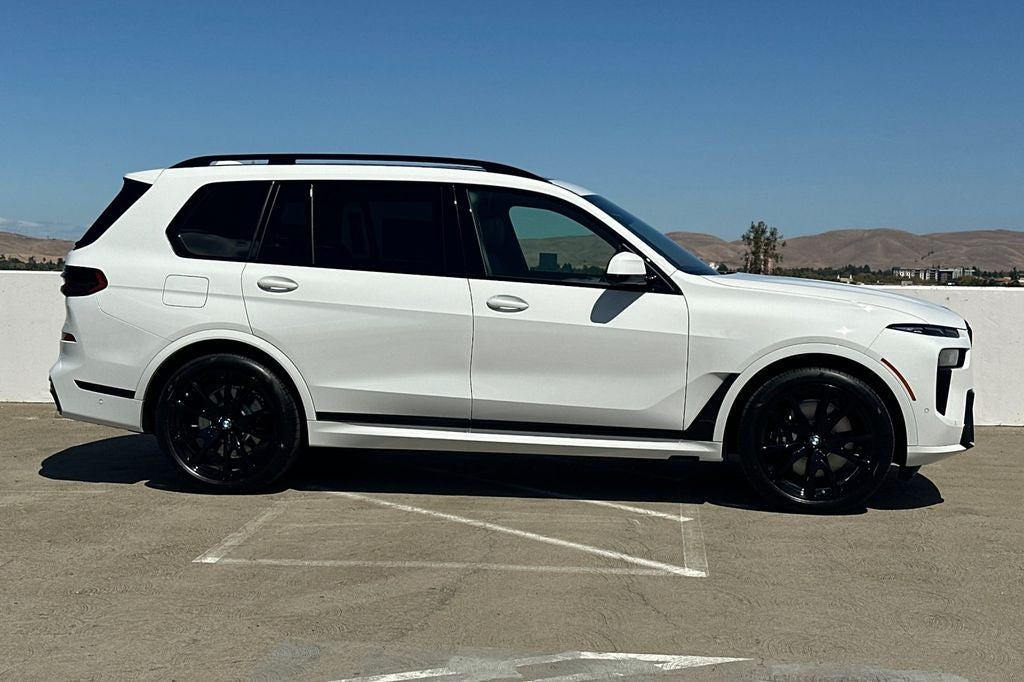 2027 BMW X7 xDrive40i