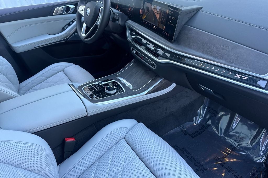 2027 BMW X7 xDrive40i