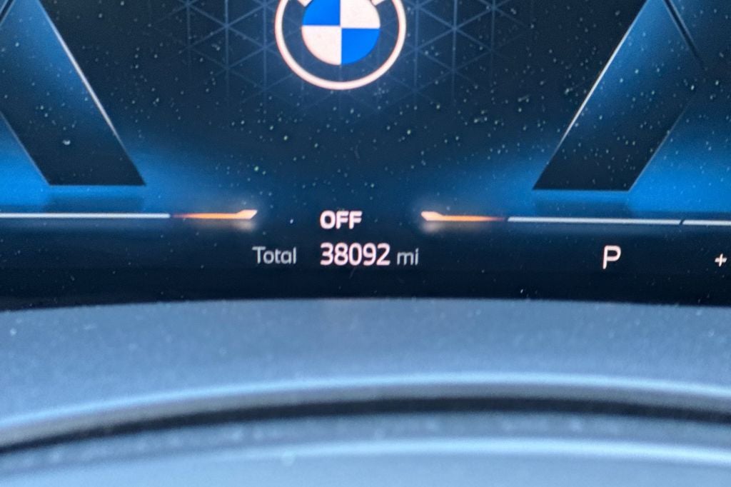 2023 BMW X7 xDrive40i