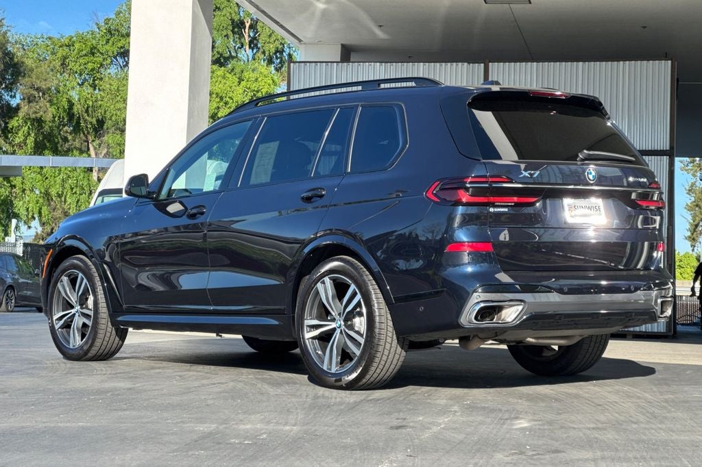 2023 BMW X7 xDrive40i