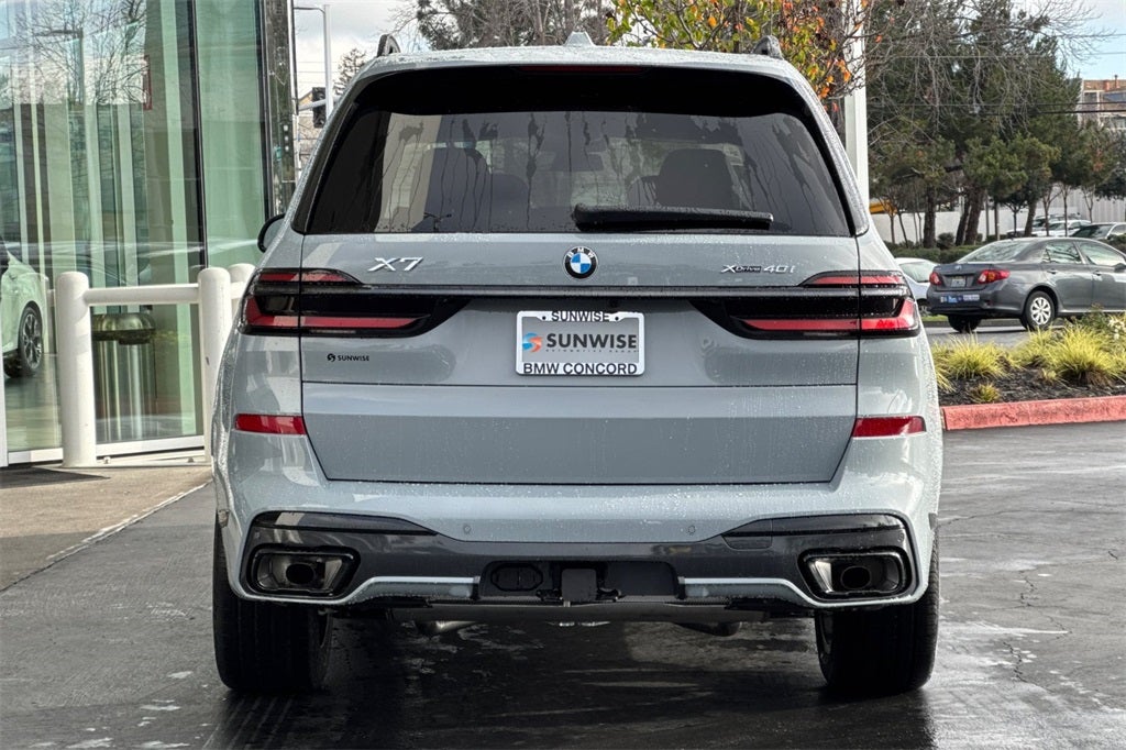 2026 BMW X7 xDrive40i