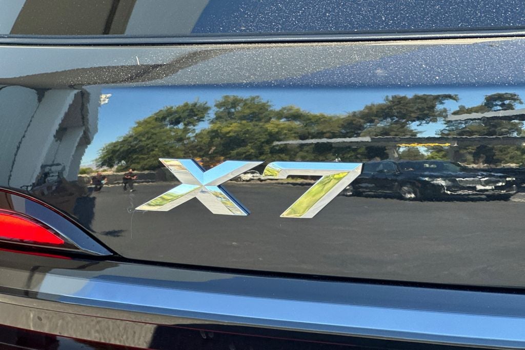 2027 BMW X7 xDrive40i