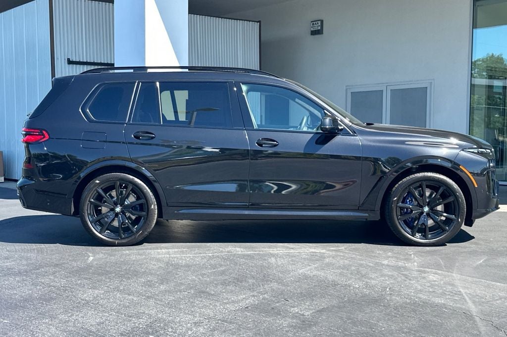2027 BMW X7 xDrive40i
