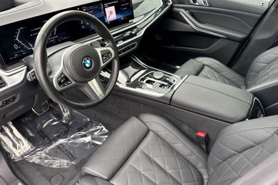 2023 BMW X7 xDrive40i