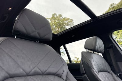 2023 BMW X7 xDrive40i