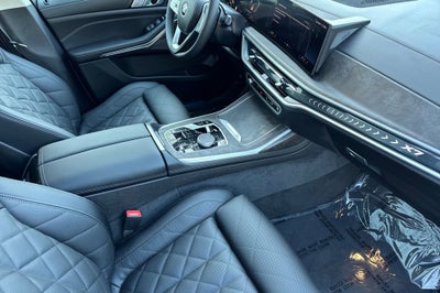 2026 BMW X7 xDrive40i