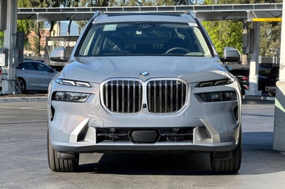 2026 BMW X7 xDrive40i