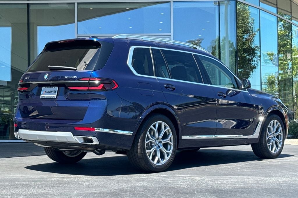 2027 BMW X7 xDrive40i