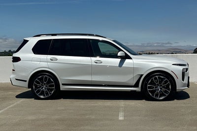 2027 BMW X7 xDrive40i