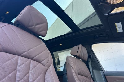 2027 BMW X7 xDrive40i
