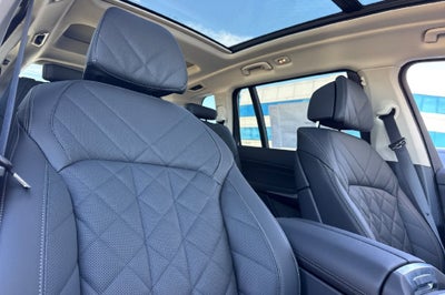 2027 BMW X7 xDrive40i