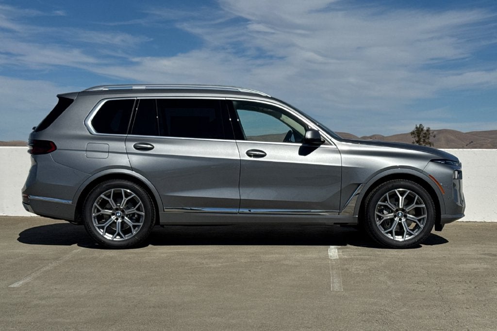 2027 BMW X7 xDrive40i