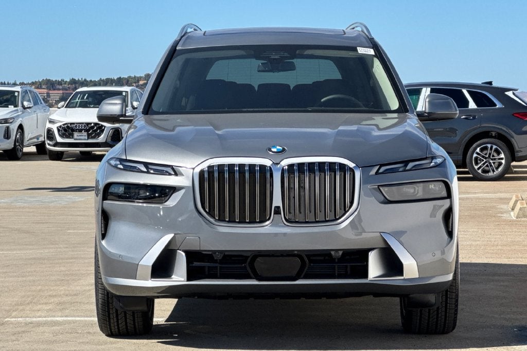 2027 BMW X7 xDrive40i