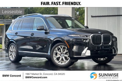 2025 BMW X7 xDrive40i
