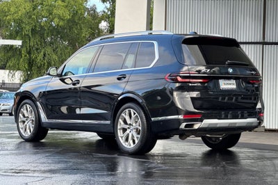2025 BMW X7 xDrive40i
