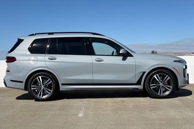 2027 BMW X7 xDrive40i