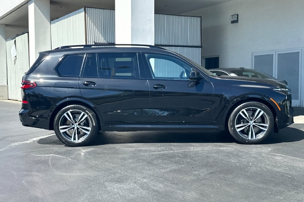 2027 BMW X7 xDrive40i