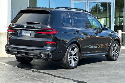 2027 BMW X7 xDrive40i