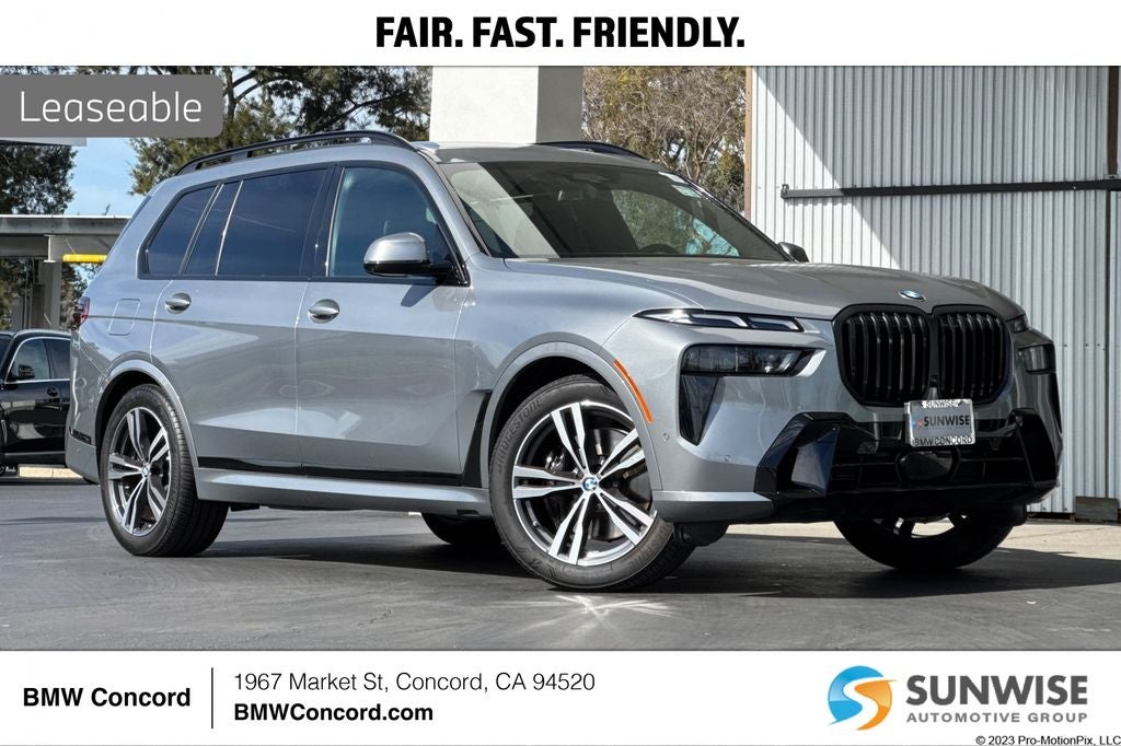 2025 BMW X7 xDrive40i