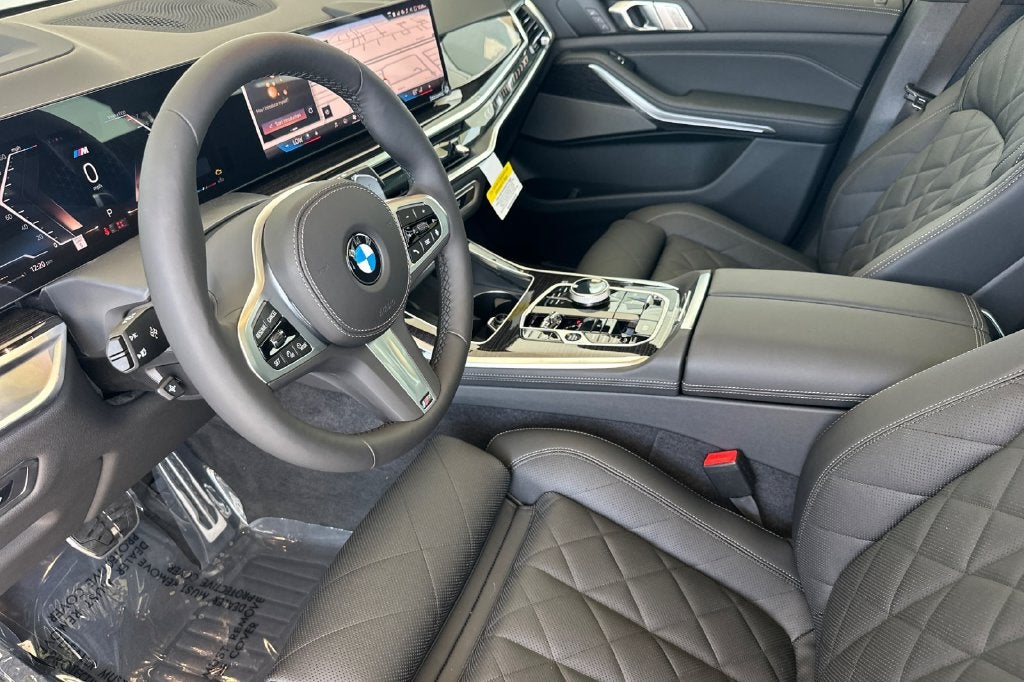 2027 BMW X7 xDrive40i
