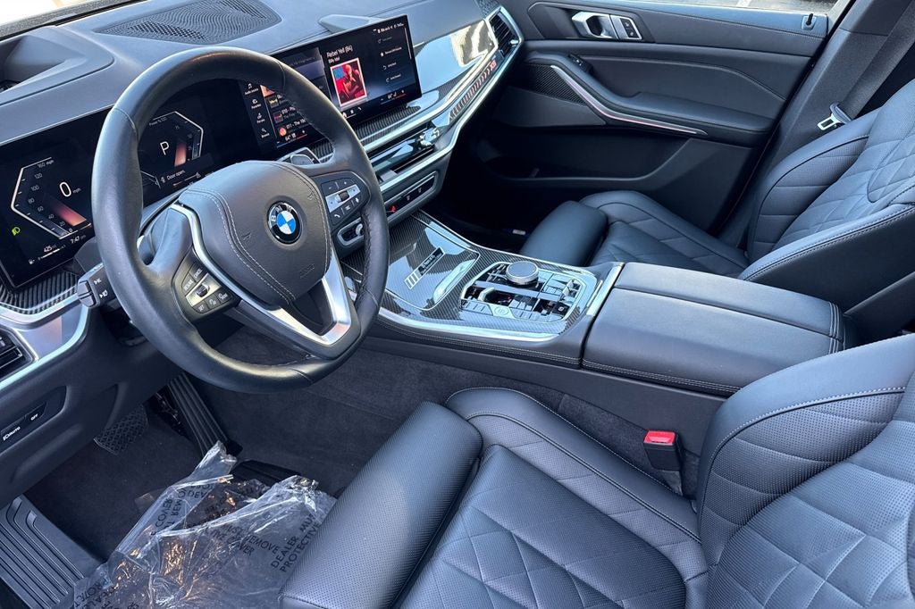 2025 BMW X5 xDrive40i