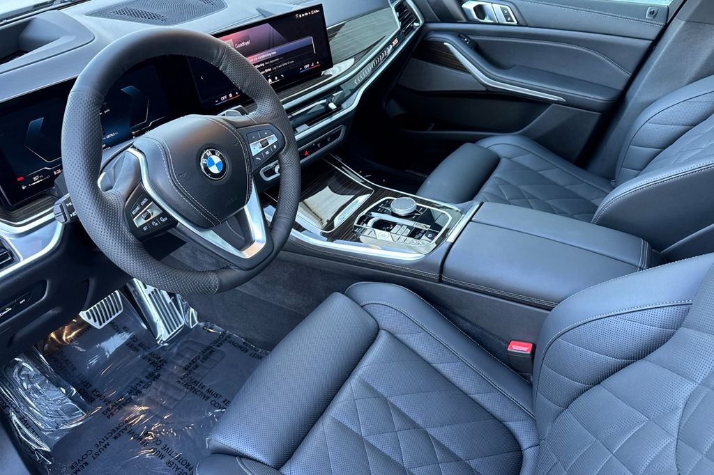 2025 BMW X5 xDrive40i